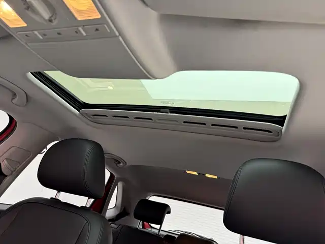 Volkswagen Polo 2018 1.5L Automatic Luxury фото 13