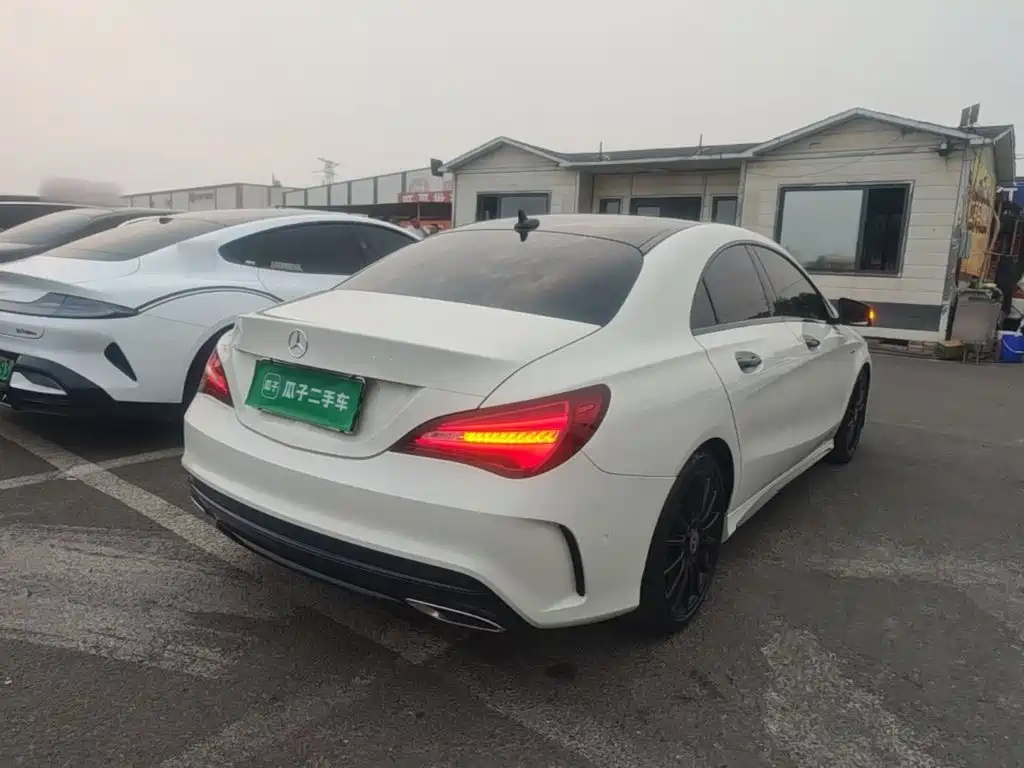 Mercedes-Benz CLA (Import) 2017 2017 CLA 220 4MATIC Polar Limited Edition