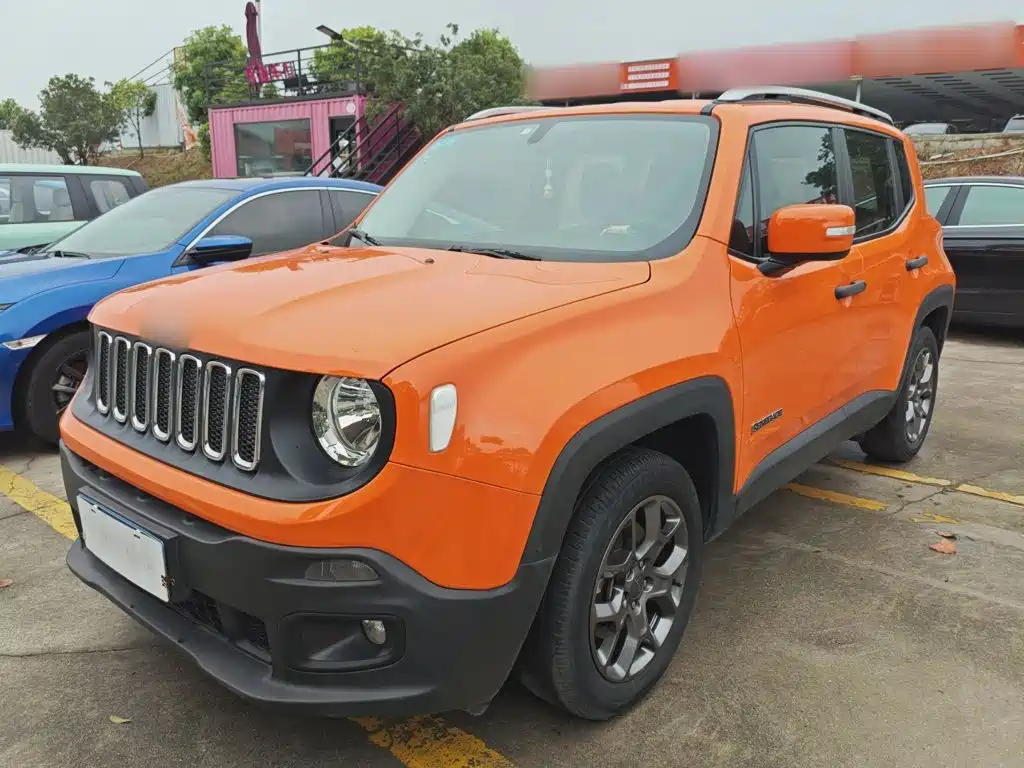 Jeep Renegade 2018 2017 180T Automatic Kinetic Edition+