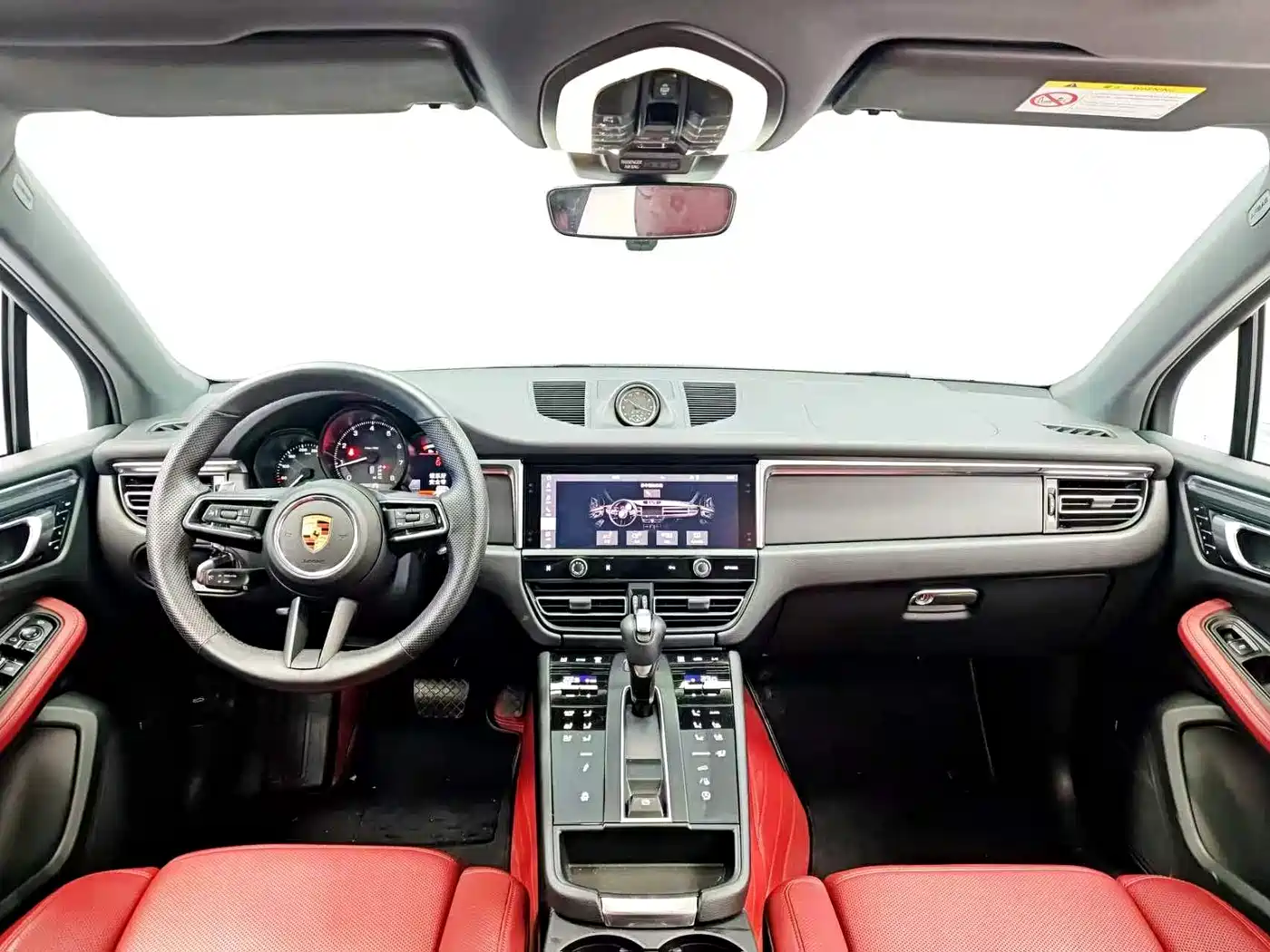 Porsche Macan 2023 Macan 2.0T фото 12