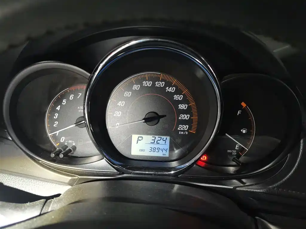 Toyota YARiS L Zhi Xuan 2020 1.5L CVT Leading Edition фото 8