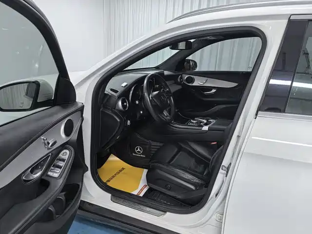 Mercedes-Benz GLC 2016 GLC 200 4MATIC фото 6