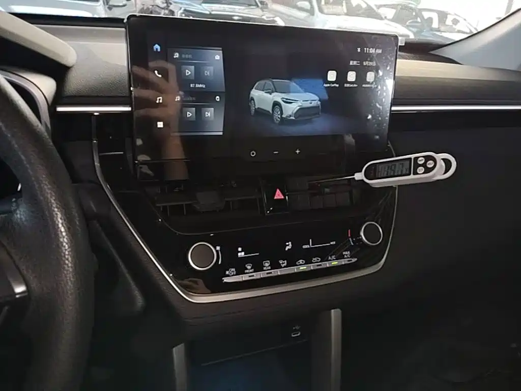 Photo 13 - Toyota Frontlander