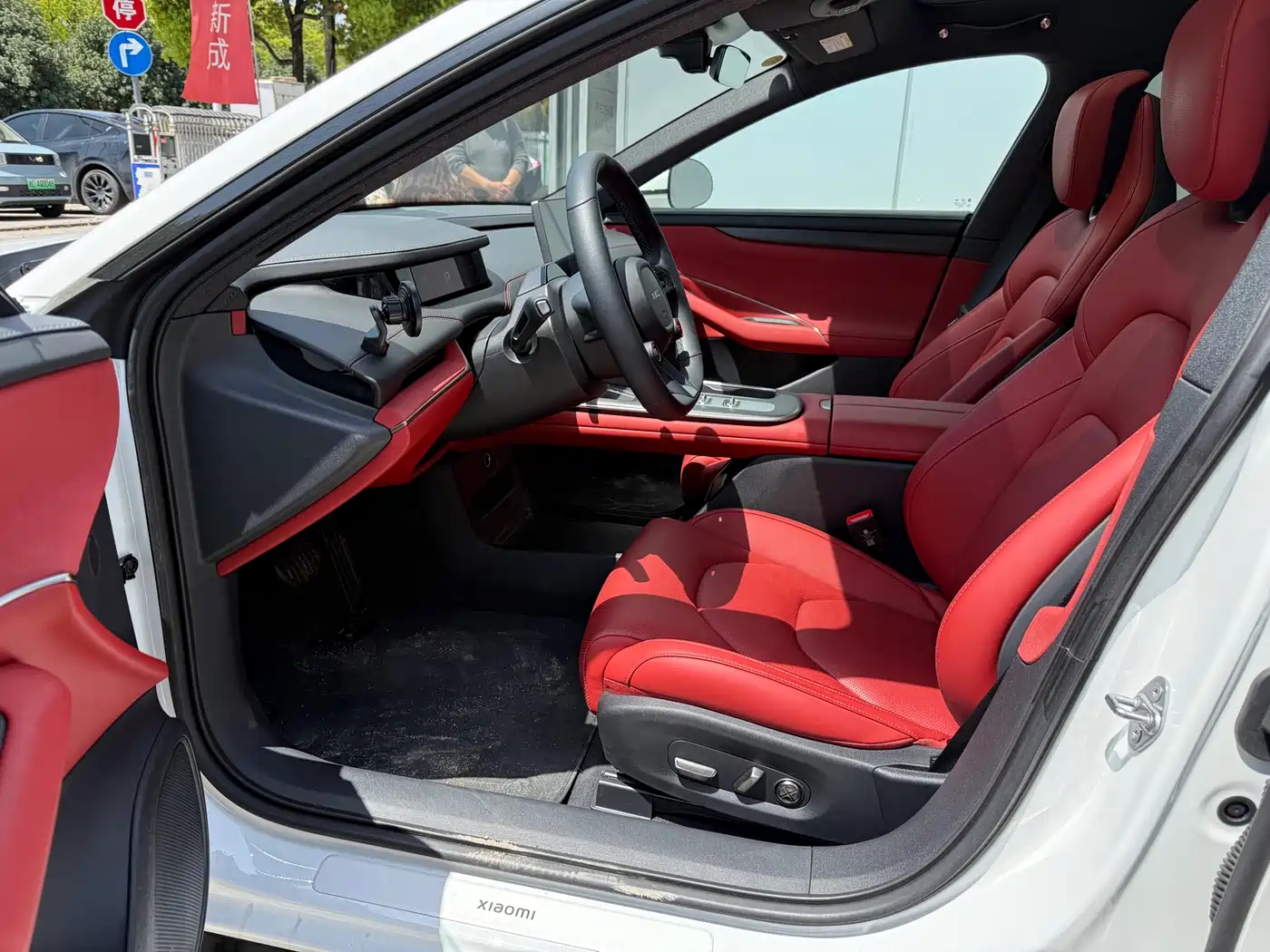 XIAOMI CAR XIAOMI SU7