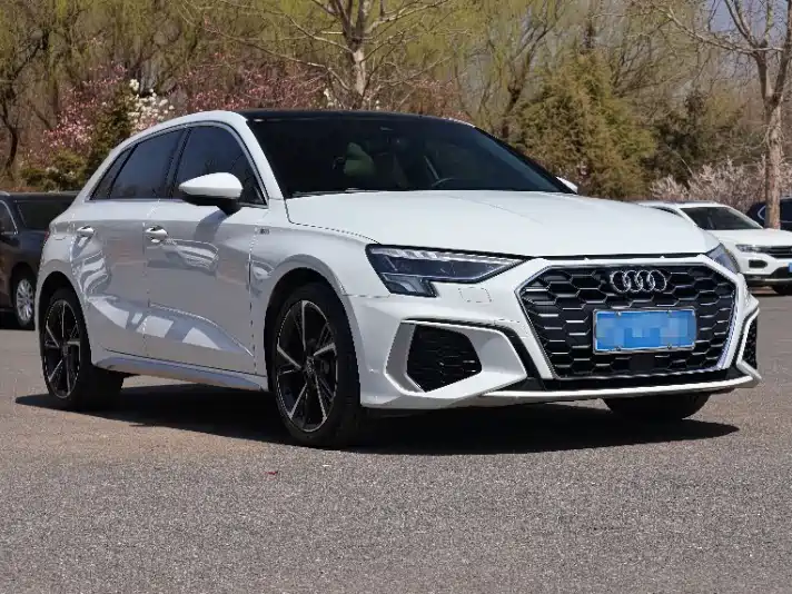 Audi A3 2022 Sportback 35 TFSI Style Sport фото 3