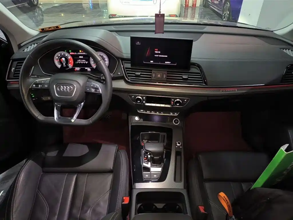 Audi Q5L 2022 40T Luxury Dynamic фото 10