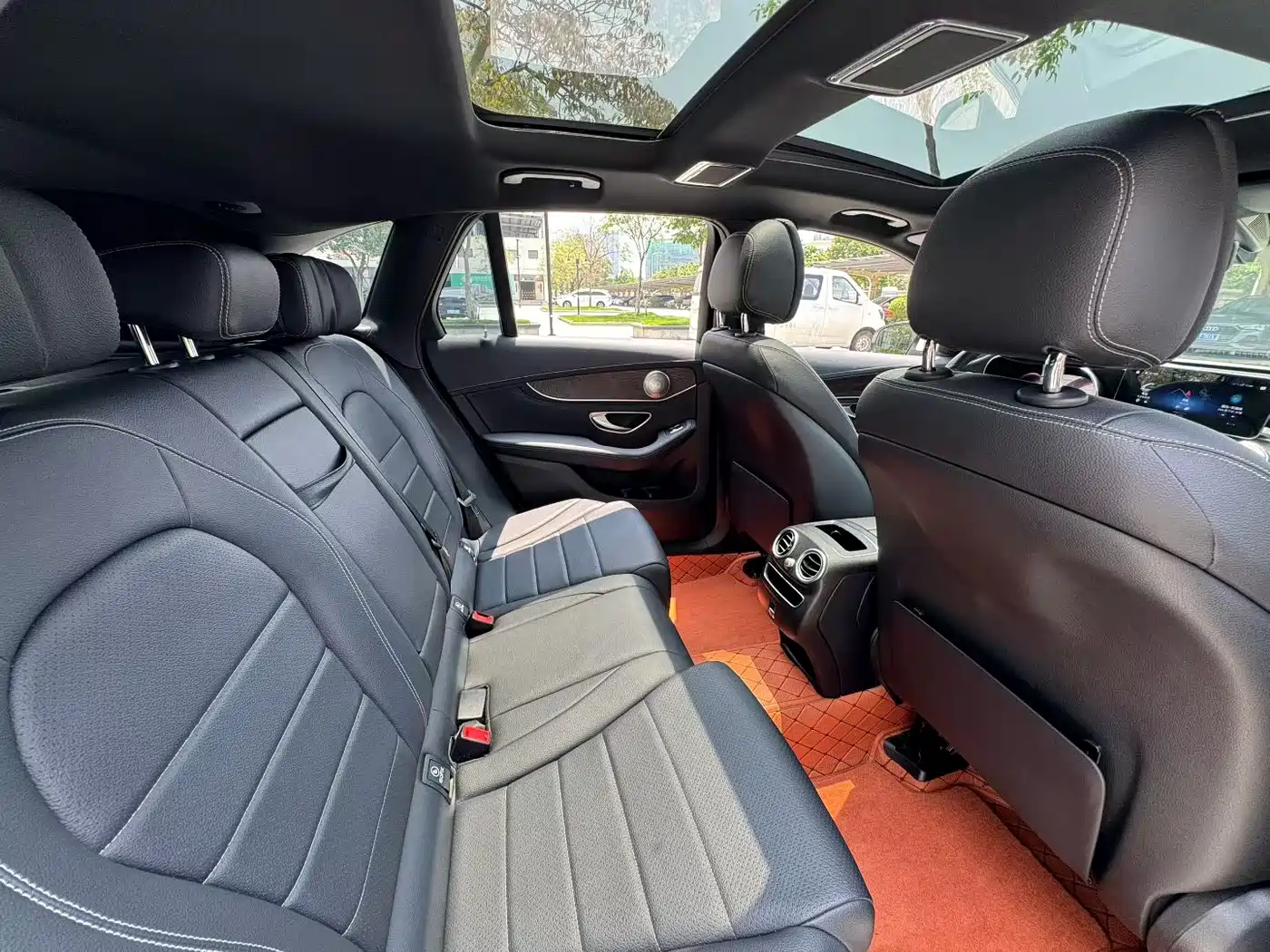Mercedes-Benz GLC 2020 GLC 260 L 4MATIC Luxury фото 9