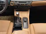 Фото 9 - Lexus ES