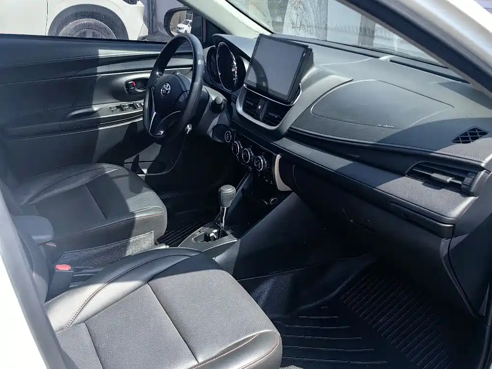Toyota YARiS L Zhi Xuan 2022 Zhi Xuan X 1.5L CVT Luxury PLUS Edition фото 18
