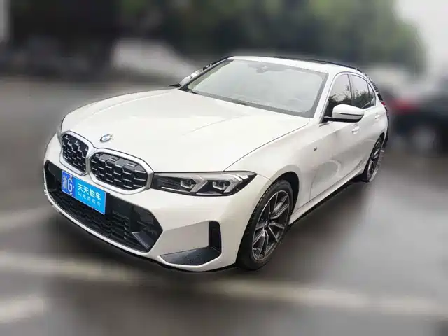 BMW 3 Series 2024 325i M Sport Shadowline Package — фото 1