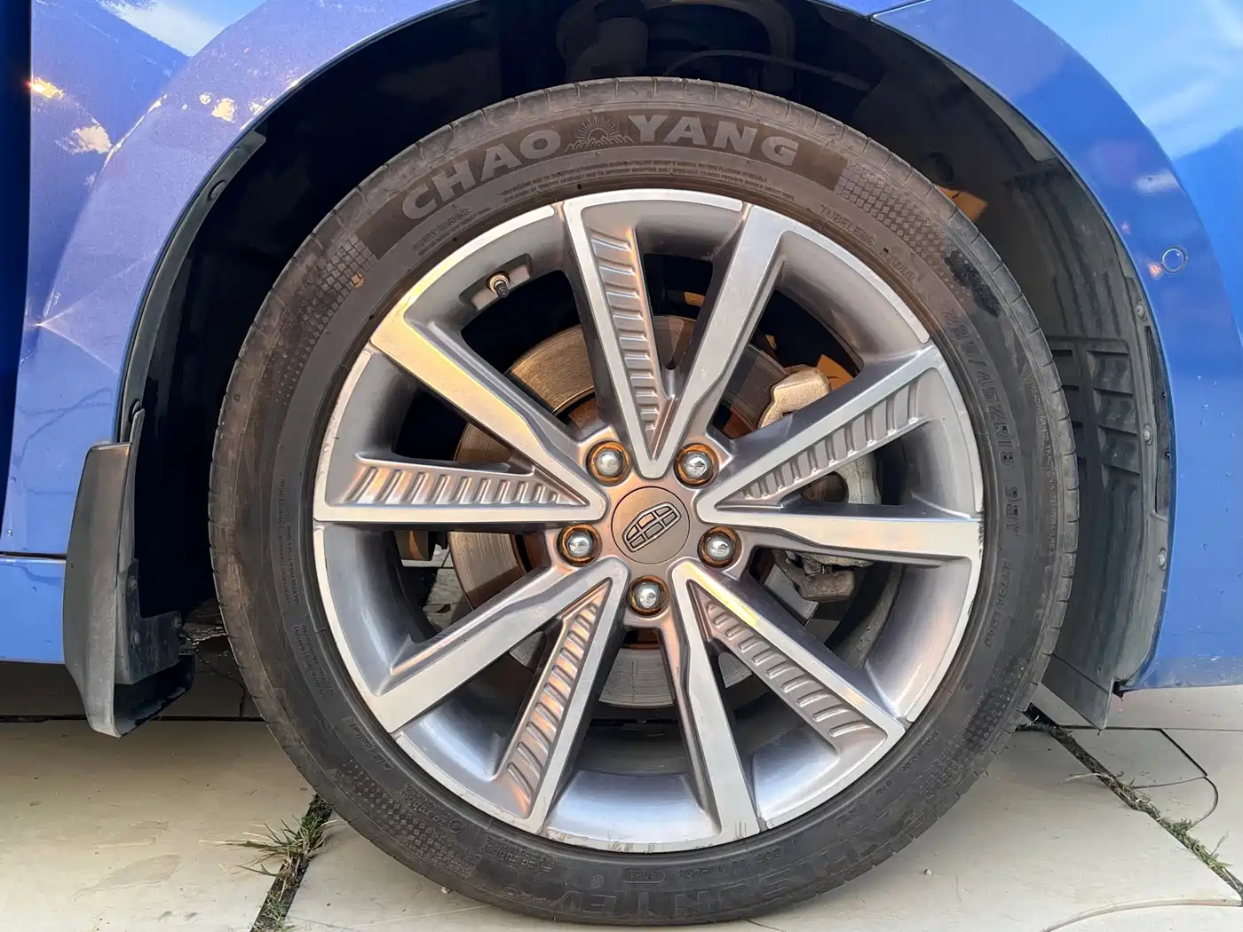 Geely Borui PHEV 2018 2018 1.5T PHEV Glory Edition