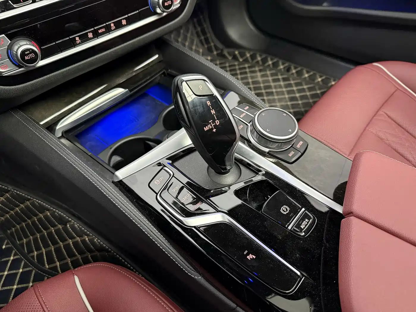 BMW 5 Series 2022 Facelift 525Li M Sport Package фото 9