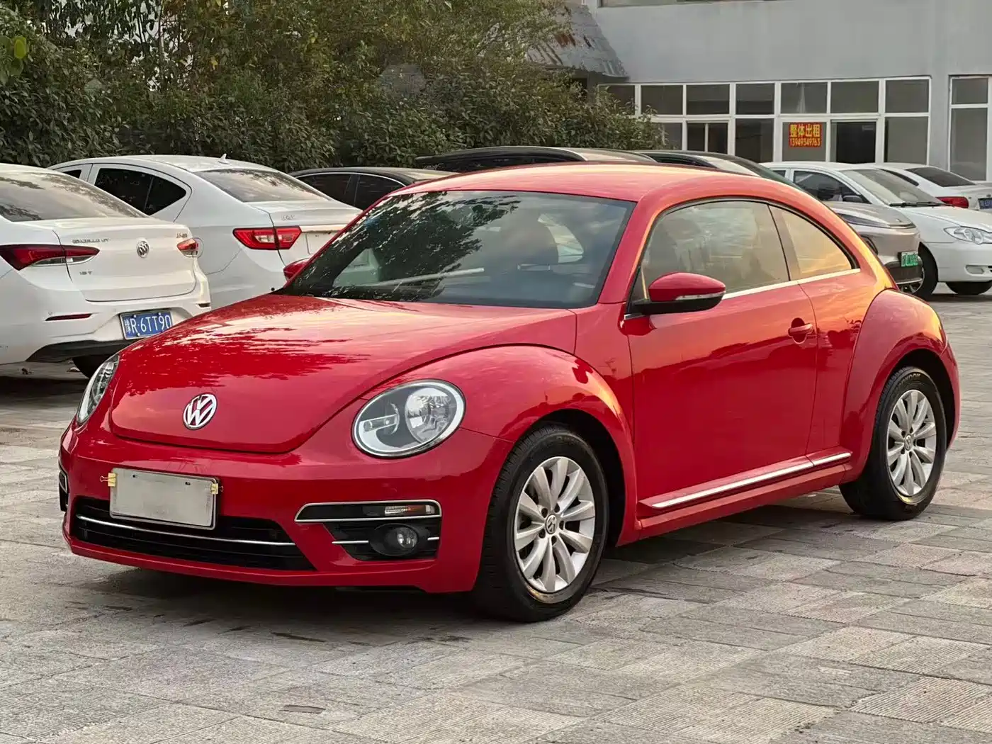 Volkswagen Beetle 2019 2018 180TSI Easy Joy Edition