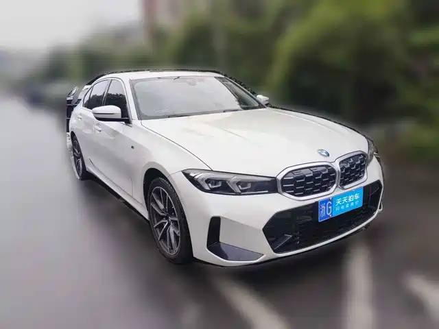 BMW 3 Series 2024 325i M Sport Shadowline Package — фото 3