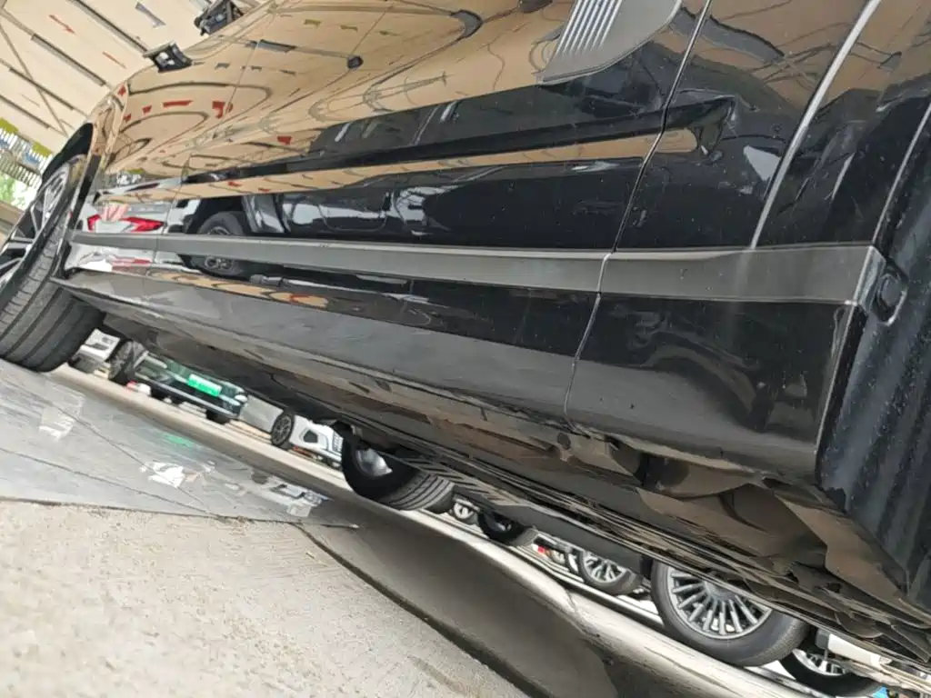 Lynk & Co 09 2023 2021 2.0T Halo 6-Seater