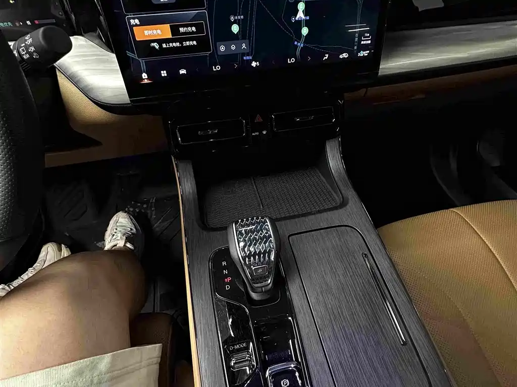 GAC Trumpchi Trumpchi ES9 2024 2024 Model PHEV 143km Max