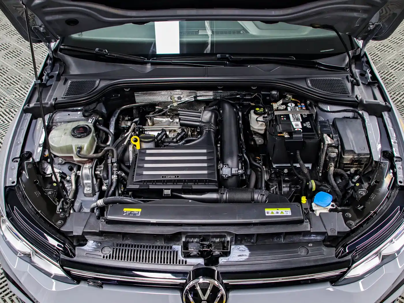 Volkswagen Golf 2021 280TSI DSG R-Line фото 18