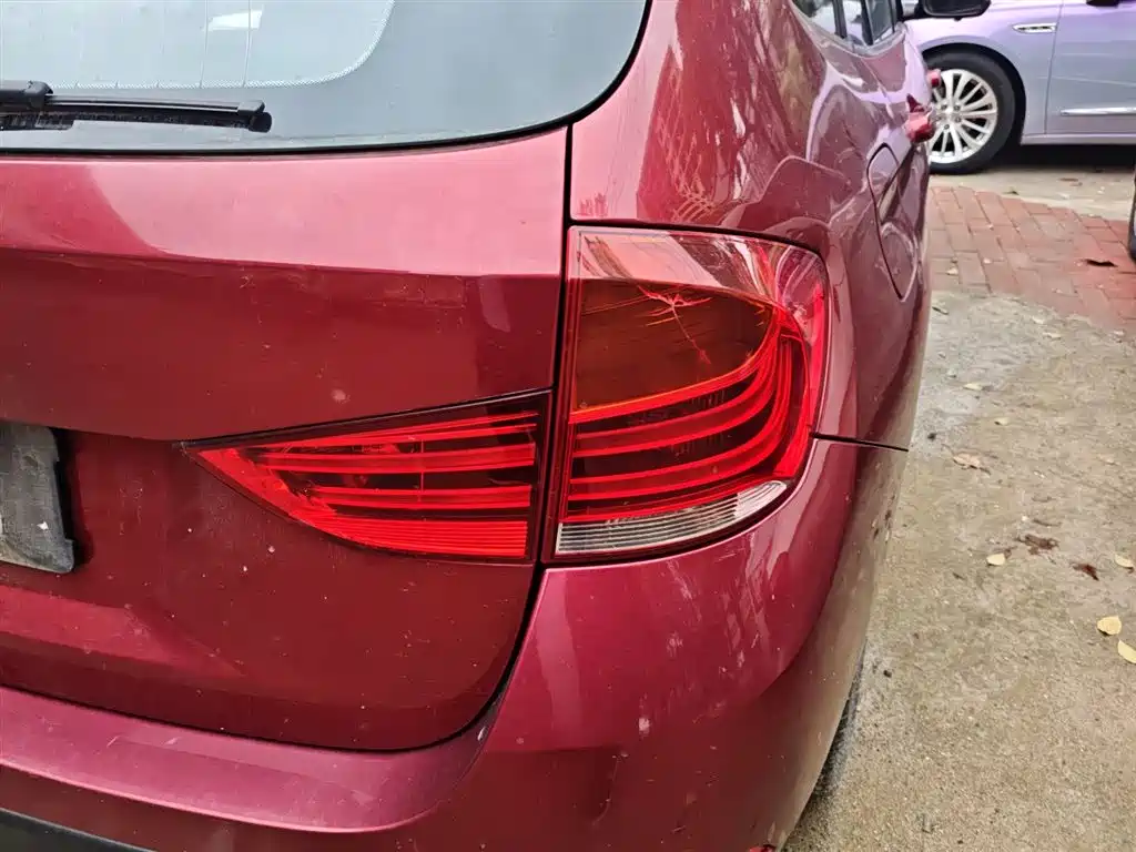 BMW X1 2015 Model sDrive18i Fashion Advanced Edition фото 24