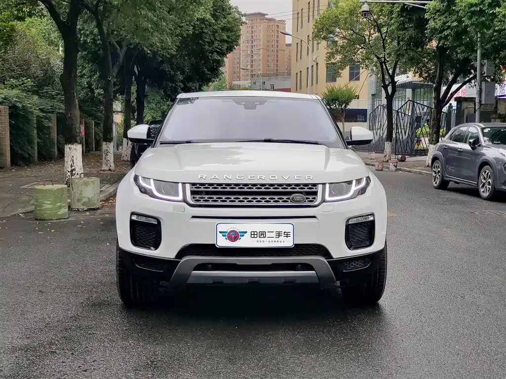 Land Rover Range Rover Evoque 2018 240PS SE Smart Edition фото 2