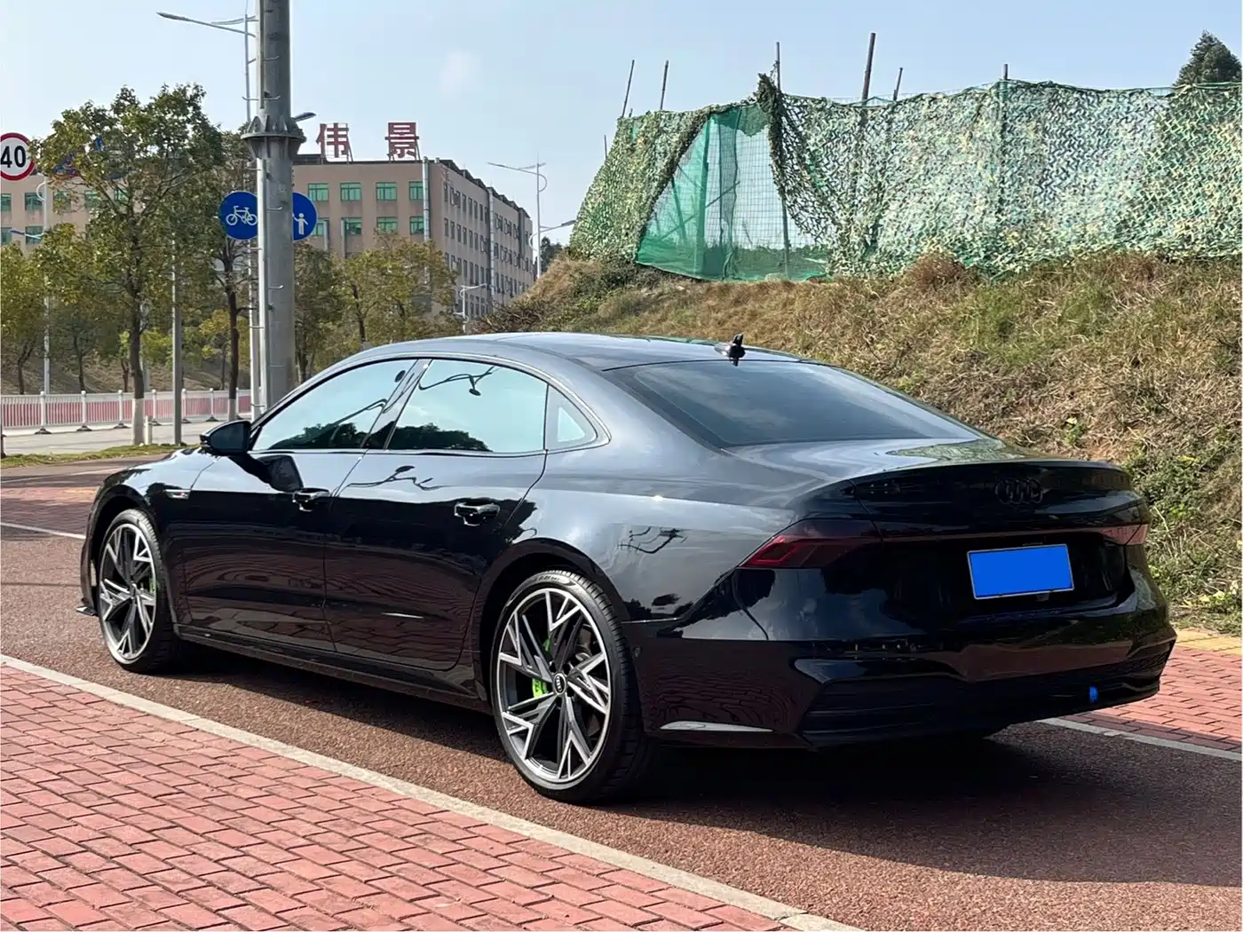 Audi A7L 2024 45 TFSI quattro S-line Black Warrior Edition фото 7