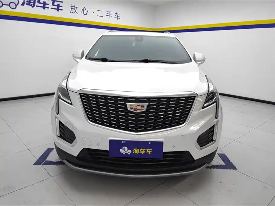Cadillac XT5 2023 2.0T 2WD Fashion Edition фото 2