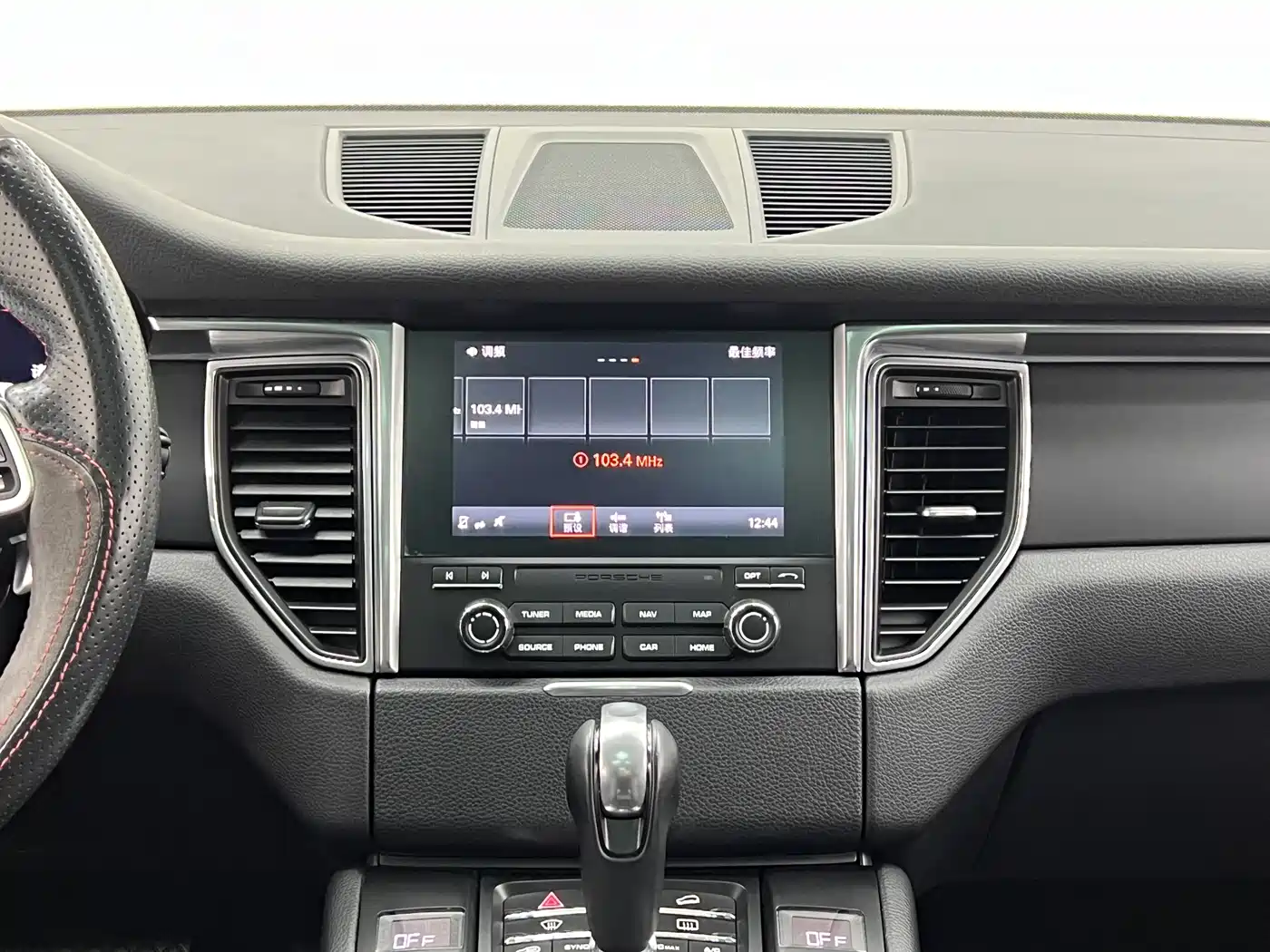 Porsche Macan 2017 Macan 2.0T фото 18