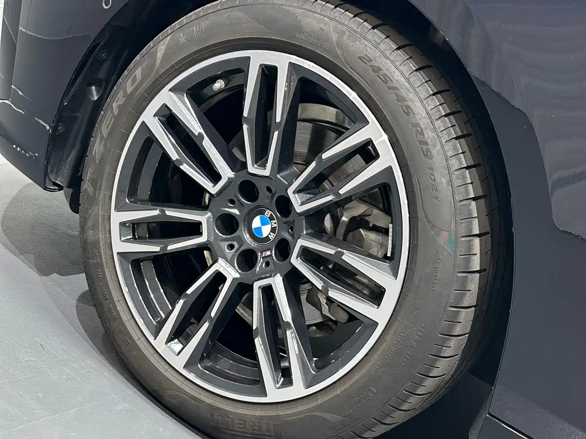 BMW 5 Series (Import) 2025 2024 Model 525i M Sport Package