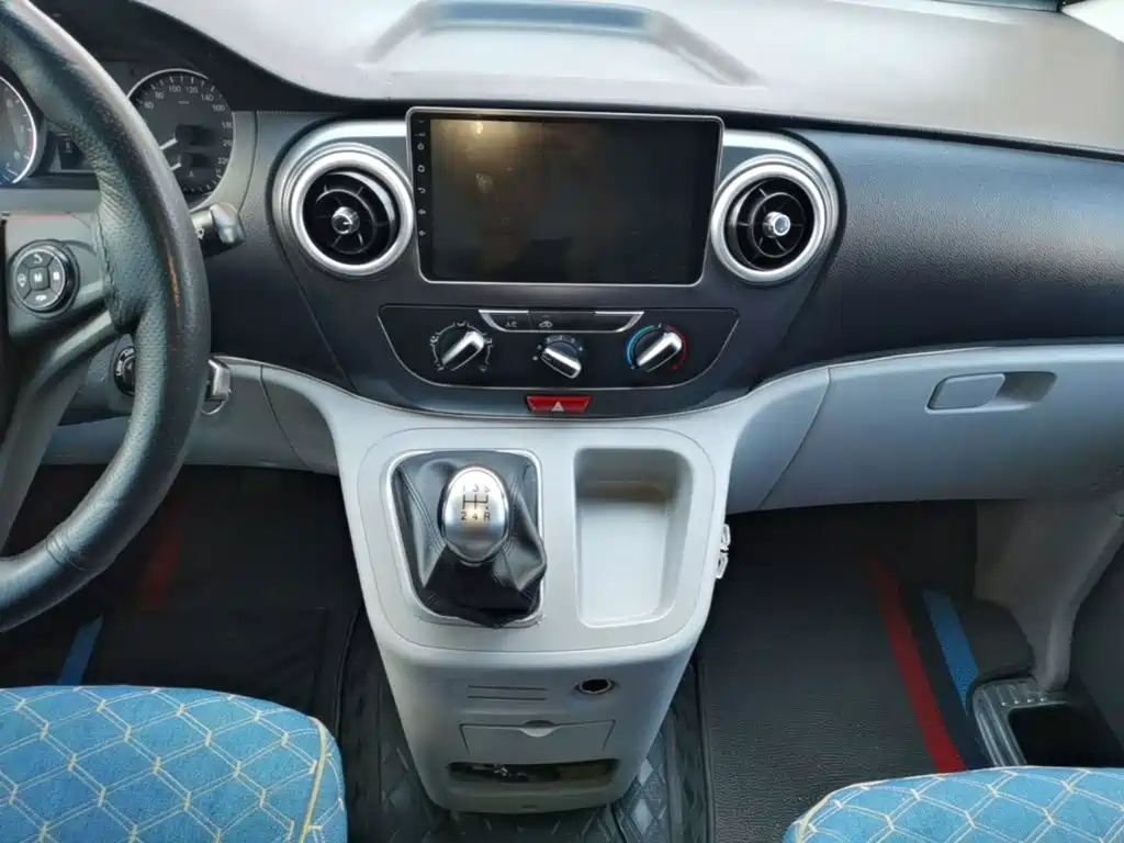 JAC Refine M3 2025 2025 PLUS 1.5T Manual Classic 7-Seater