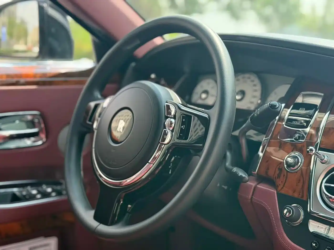 Фото 14 - Rolls-Royce Ghost