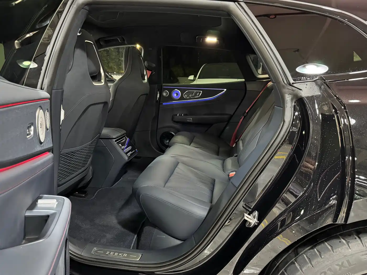 ZEEKR EXTREME KRYPTON 001