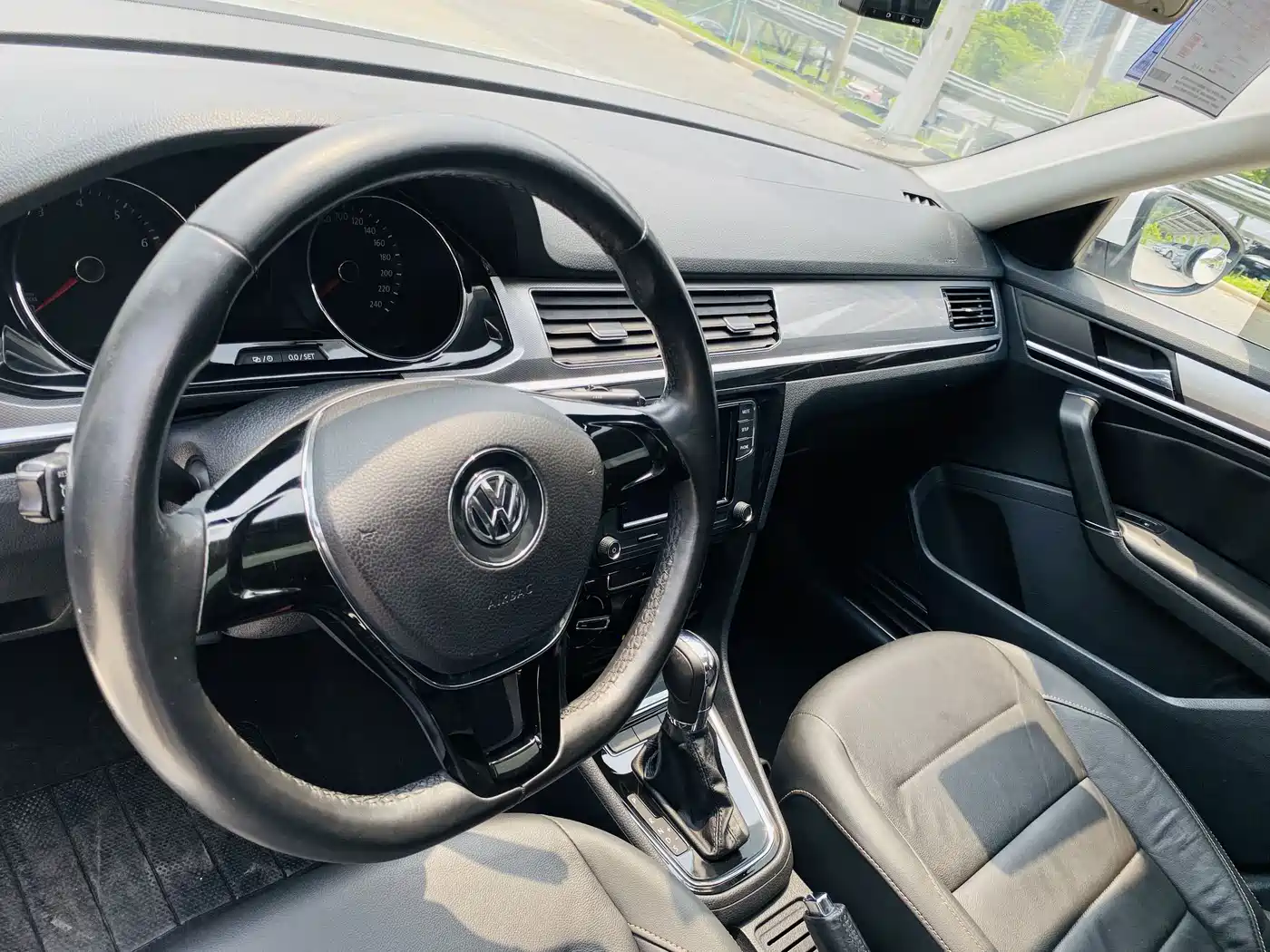Volkswagen Bora 2016 Model 1.6L Automatic Comfort фото 10