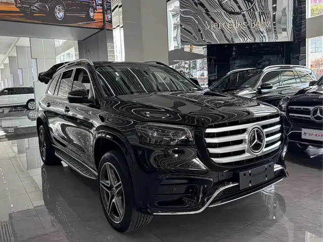 Mercedes-Benz GLS 2024 GLS 450 4MATIC Fashion Edition — фото 3
