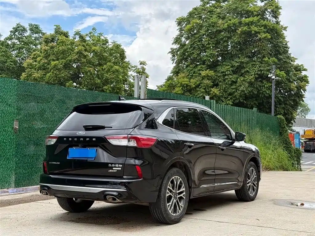 FORD RUIJI