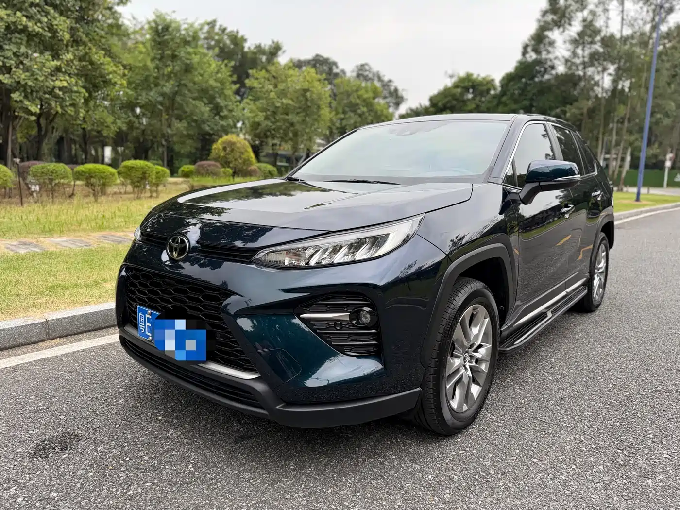Toyota Wildlander 2022 2.0L CVT AWD Luxury Edition