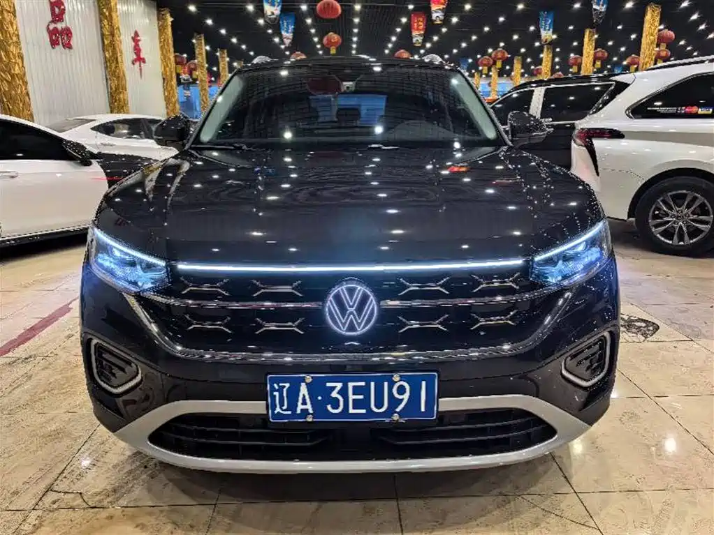Volkswagen Tayron 2024 300TSI 2WD Luxury Plus Advanced фото 2