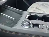 Photo 15 - Ford Explorer