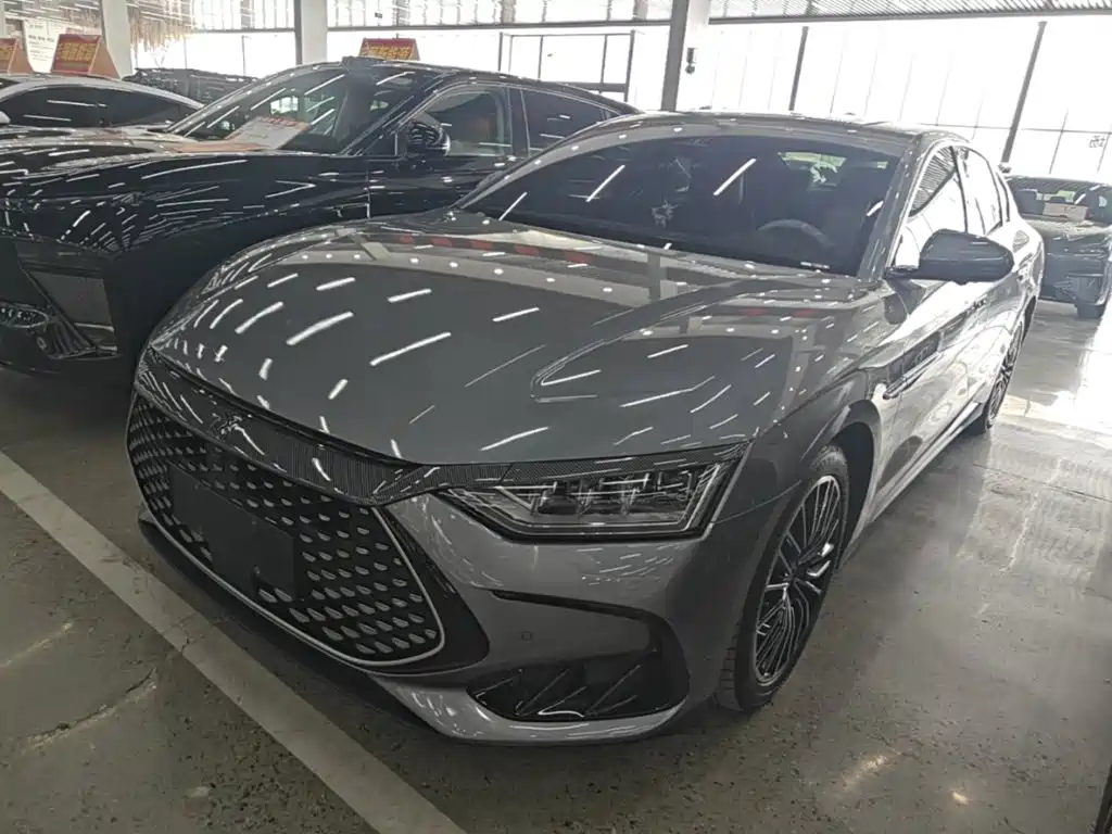 BYD Han 2022 DM-i 121KM Premium