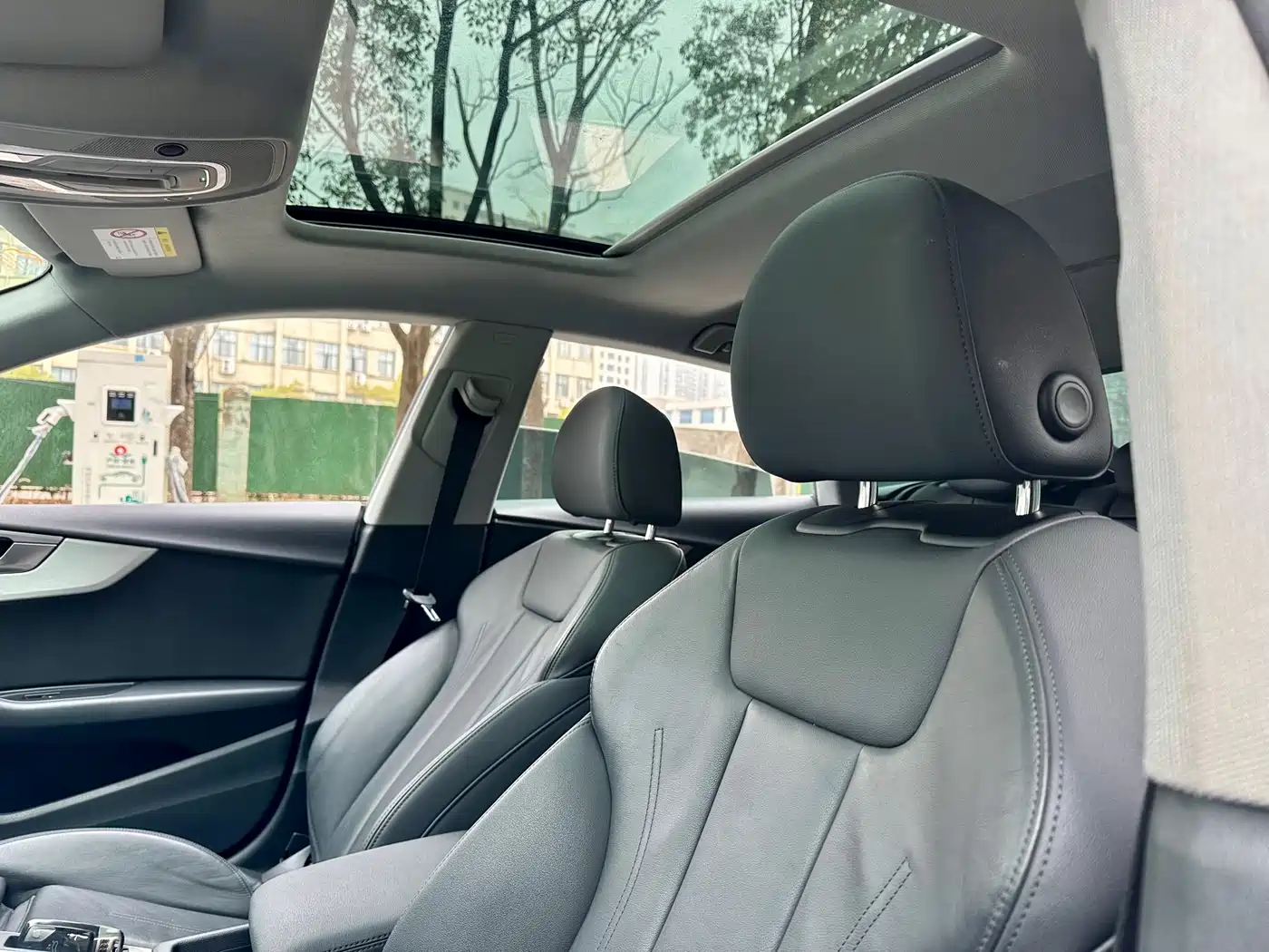 Фото 9 - Audi A5 (Import)