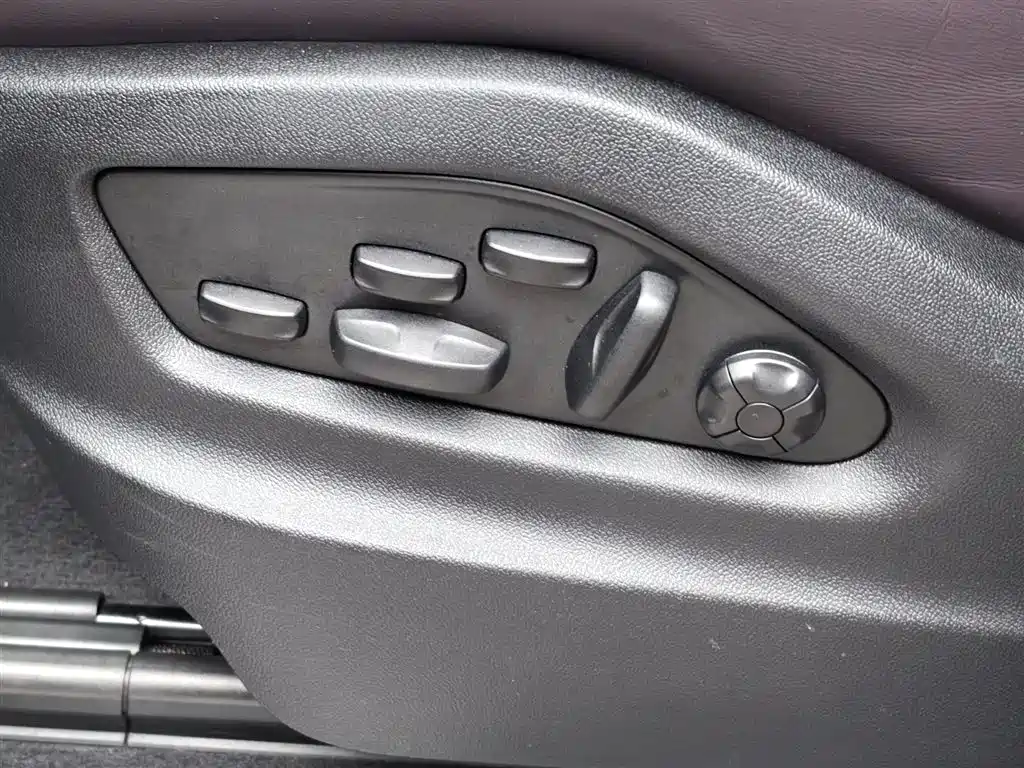 Porsche Cayenne 2024 Cayenne Coupé 3.0T фото 31