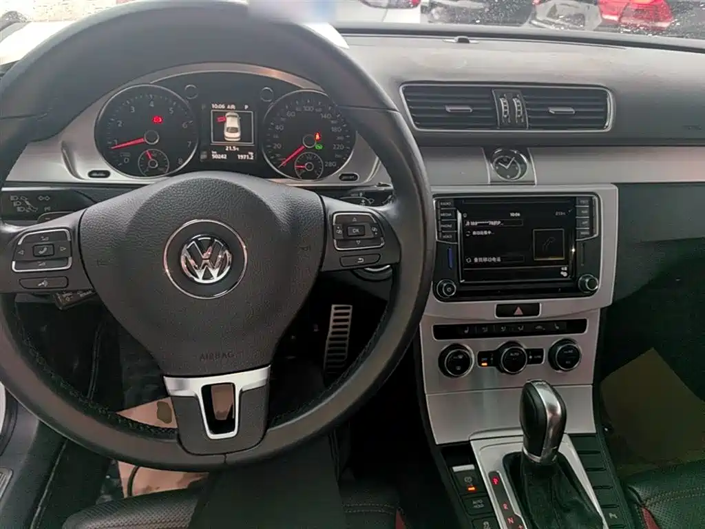 Volkswagen FAW-Volkswagen CC 2018 1.8TSI Luxury фото 10
