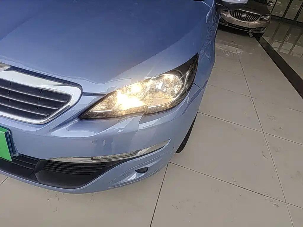 Peugeot 308S 2016 2015 1.2T Auto Dynamic Edition