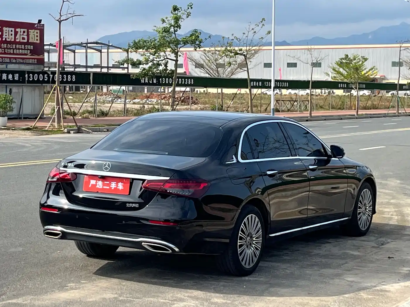 MERCEDES-BENZ E CLASS