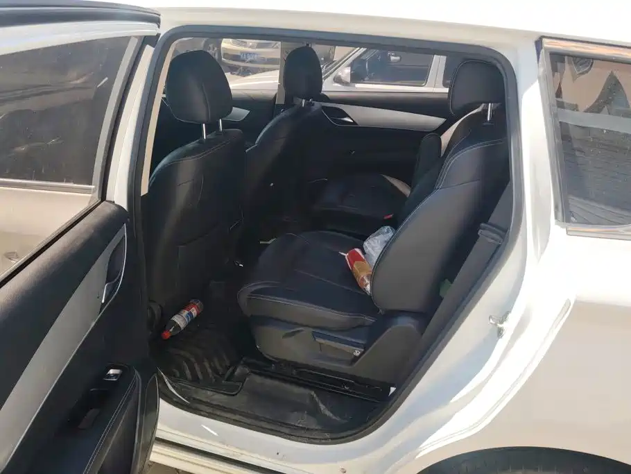 BYD Song MAX 2022 2021 Upgrade 1.5T Automatic Luxury Edition 6-Seater