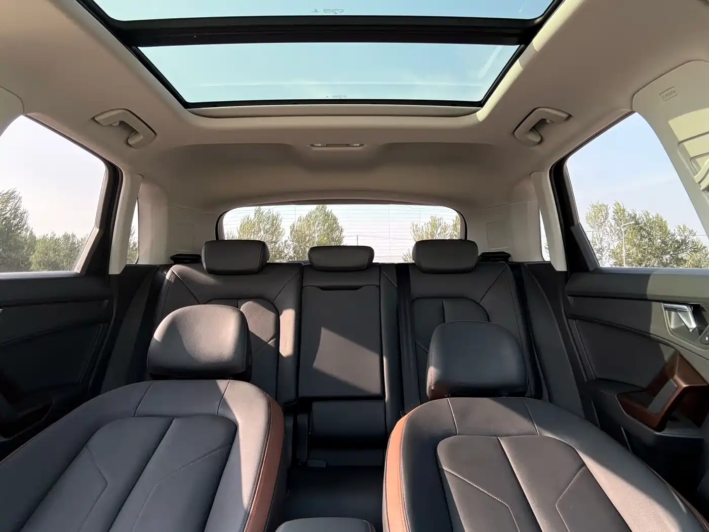 Audi Q3 2022 35 TFSI Fashion Elegance фото 10