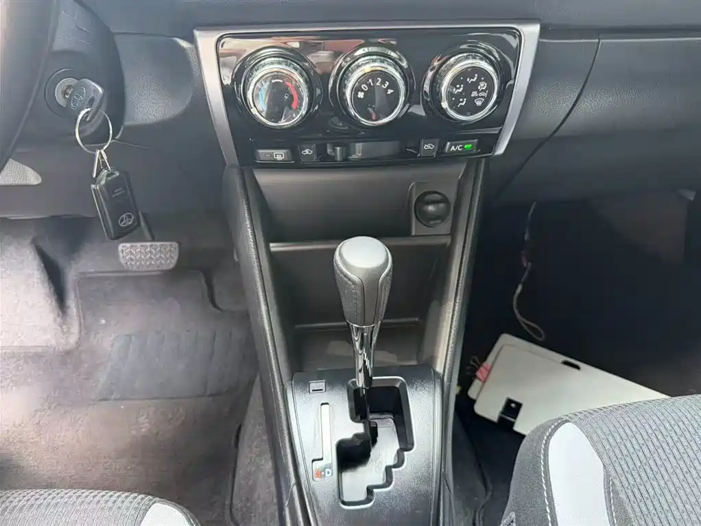 Toyota YARiS L Zhi Xuan 2022 Zhi Xuan X 1.5L CVT Leading PLUS Edition фото 3