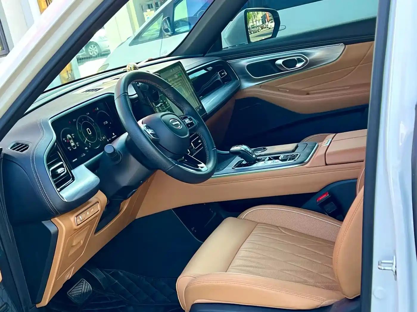 GAC Trumpchi Trumpchi GS8 2023 Pilot Series 2.0TGDI 4WD Glory Edition (5-seater) фото 4