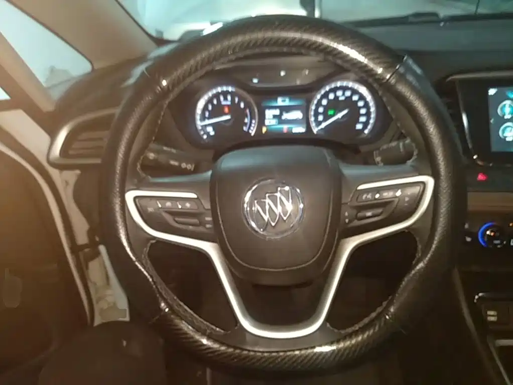 Buick GL6 2017 2018 18T 6-Seater Luxury