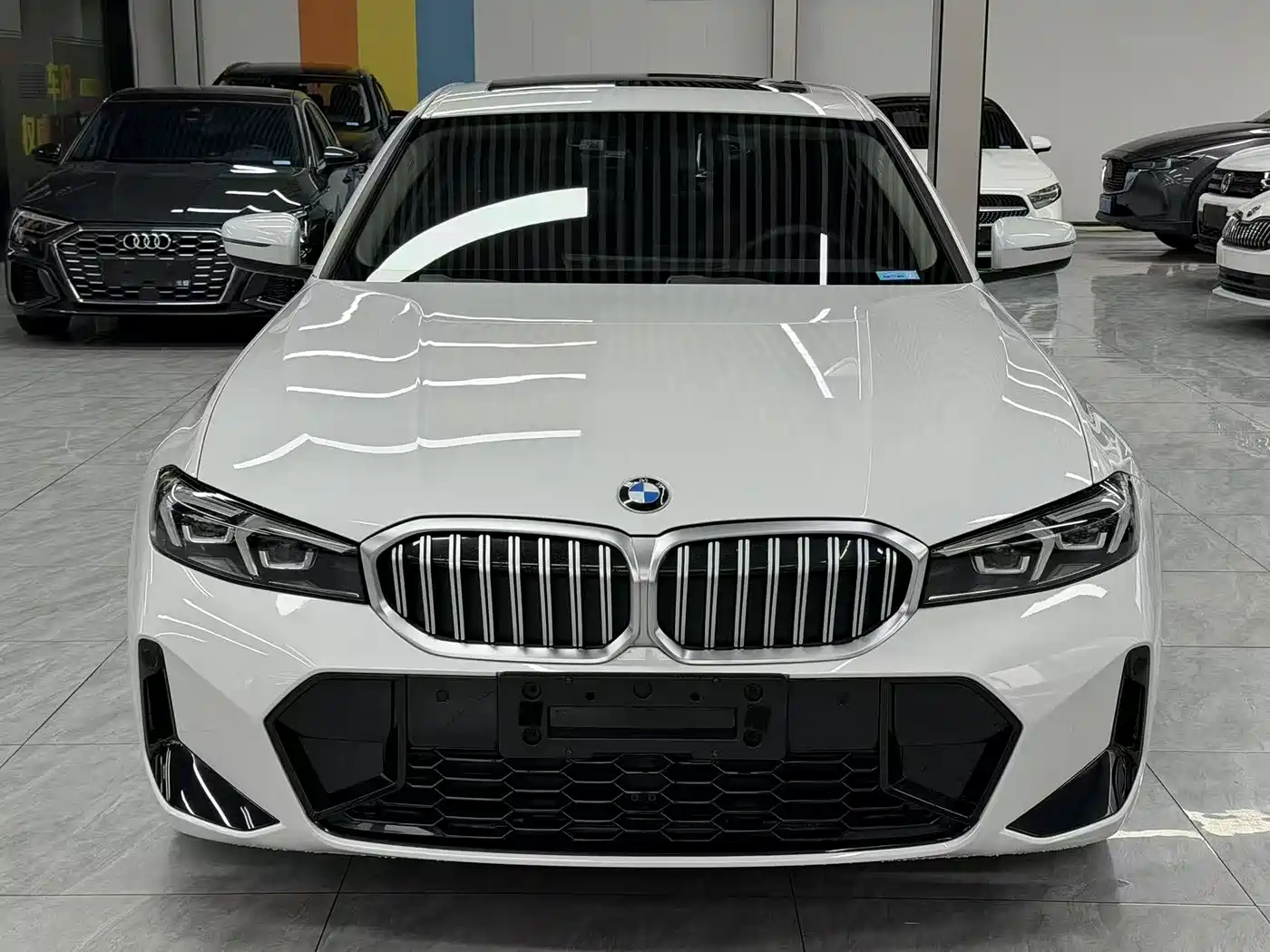 BMW 3 SERIES
