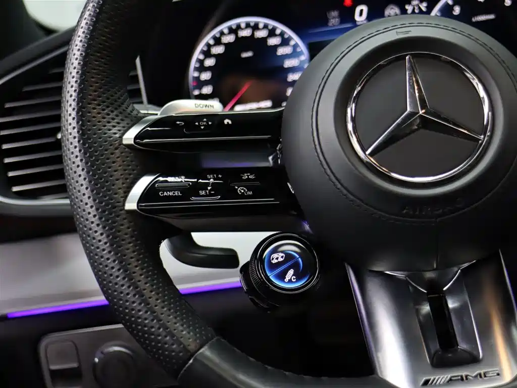 Mercedes-Benz GLE AMG 2024 AMG GLE 53 4MATIC+ фото 13