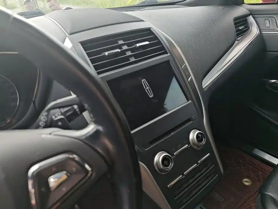 Lincoln MKC 2016 2014 2.0T 2WD Elegance Edition